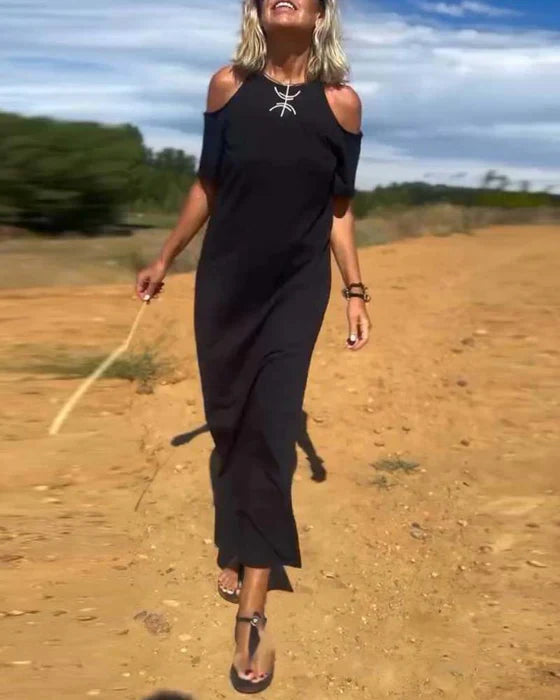 Elena | Vestido largo con hombros al descubierto y corte relajado